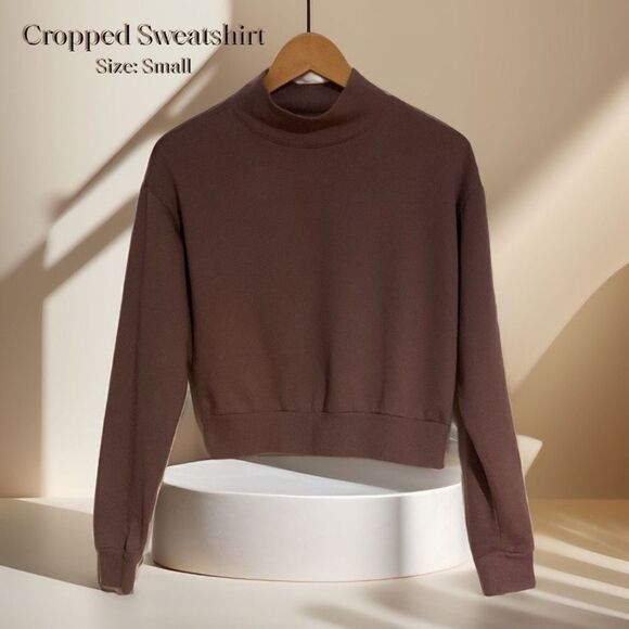 Cropped Sweatshirt Size Small - Picture 1 of 7